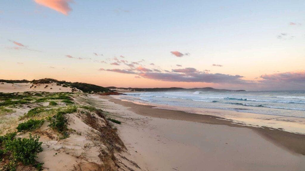 One-Mile-Beach-pastel-sinset